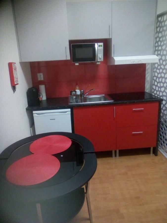 Metro-Apartment Rnal Nº35375 Al-Chamada Para A Rede Movel Nacional Porto Kültér fotó